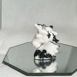 Zebra obsidian unicorn carving, 1.5 oz, 2x1.6”